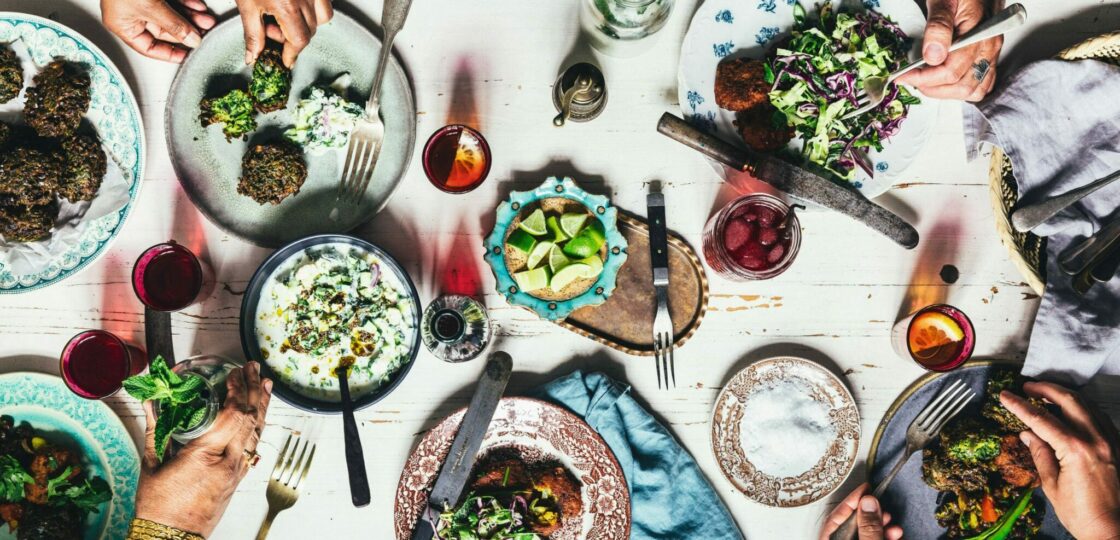 Lækkert måltid på Café send flere krydderier.